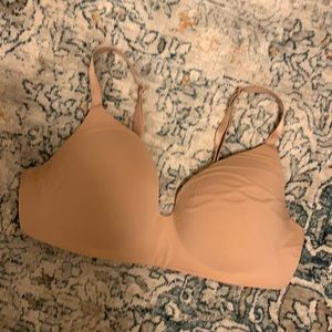 Gently Used Victoria’s Secret T Shirt Bra
